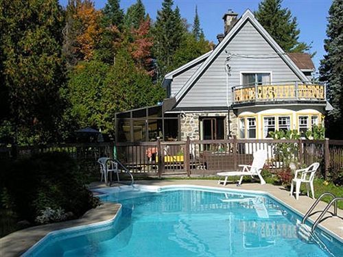 Auberge Bonne Nuit-Bonjour Sainte-Adèle Exterior foto